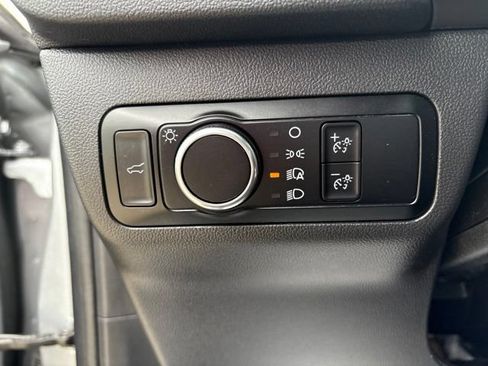 Used 2024 Ford Escape Active FWD image 19