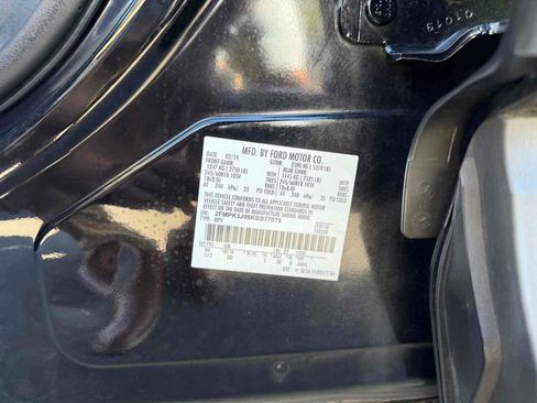 Used 2019 Ford Edge SEL image 34