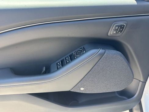 Used 2023 Ford Mustang Mach-E Premium image 26