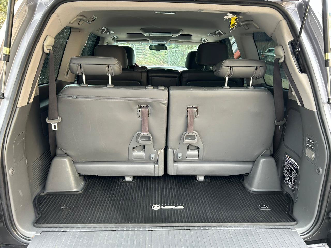 Used 2008 Lexus LX 570 4WD image 18