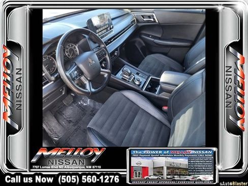 Used 2024 Mitsubishi Outlander SE image 9