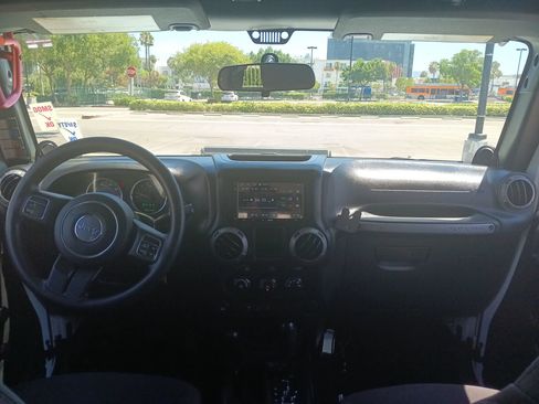 Used 2014 Jeep Wrangler Unlimited Sport AWD/4WD image 13
