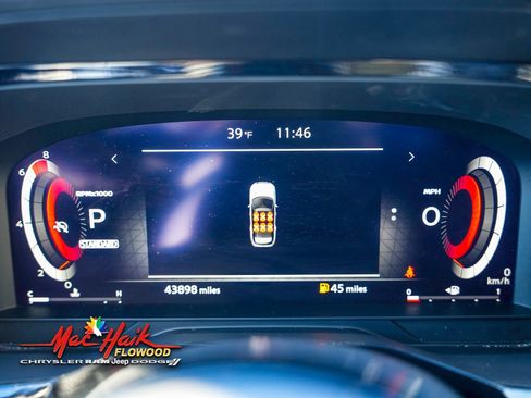 Used 2023 Nissan Pathfinder Platinum w/ Cargo Package image 21