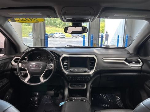 Used 2023 GMC Acadia SLT AWD/4WD image 13