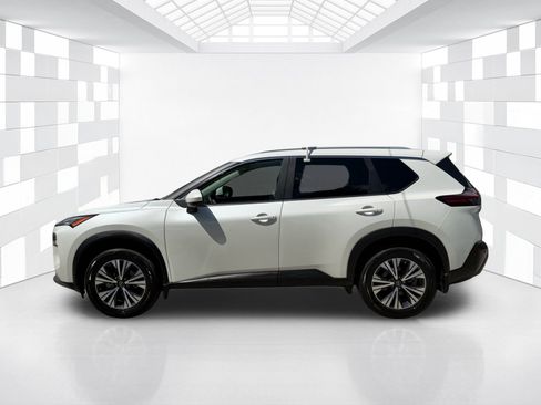 Certified 2023 Nissan Rogue SV w/ SV Premium B Package FWD image 4