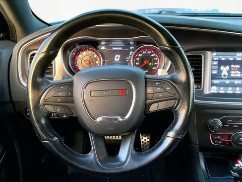 Used 2018 Dodge Charger R/T Scat Pack image 8