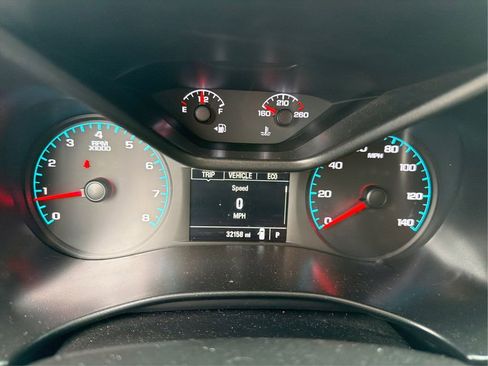 Used 2021 Chevrolet Colorado W/T w/ WT Convenience Package image 10