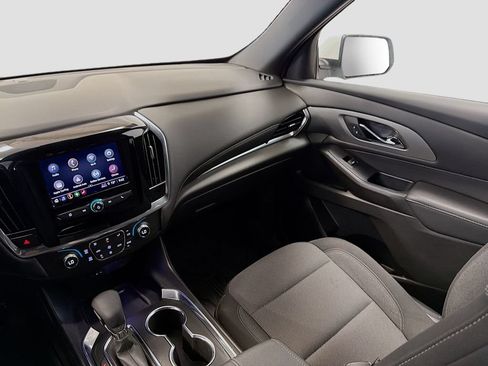 Used 2023 Chevrolet Traverse LT w/ LPO, Floor Liner Package AWD/4WD image 23