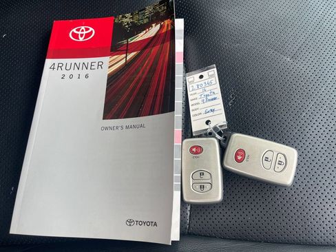 Used 2016 Toyota 4Runner Limited image 20