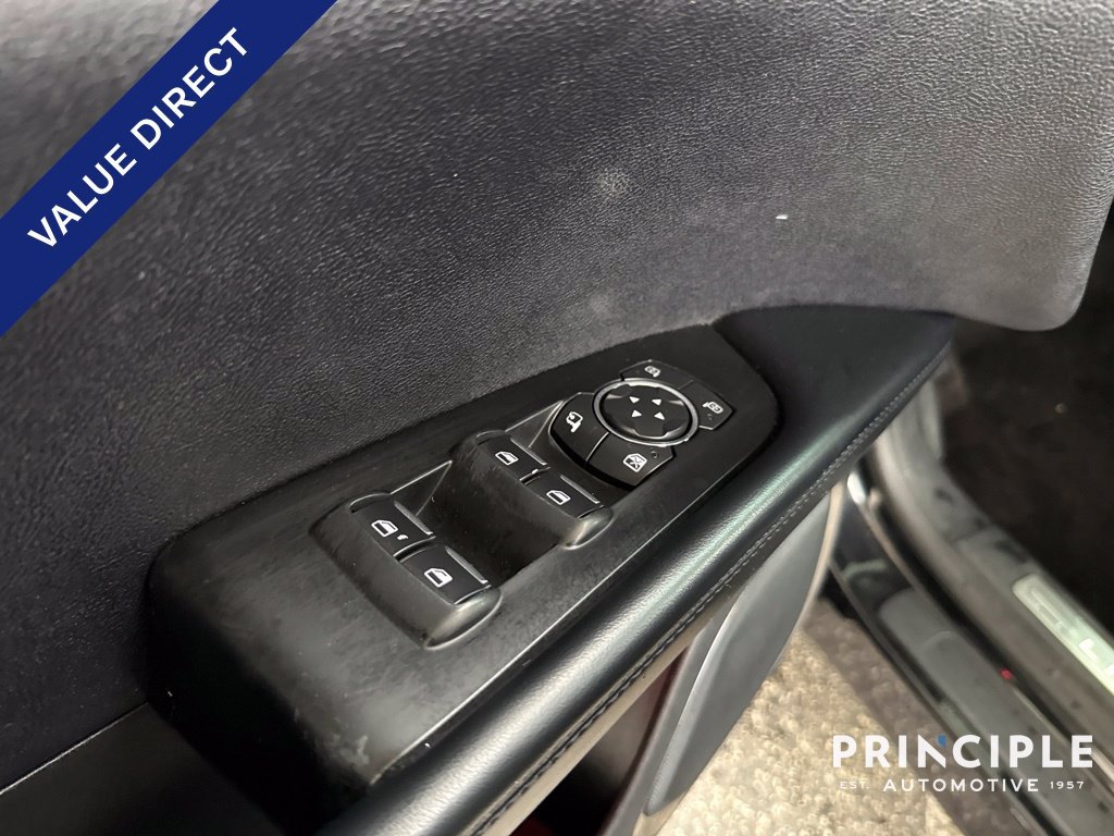 Used 2016 Lincoln MKX Reserve w/ Technology Package AWD/4WD image 23
