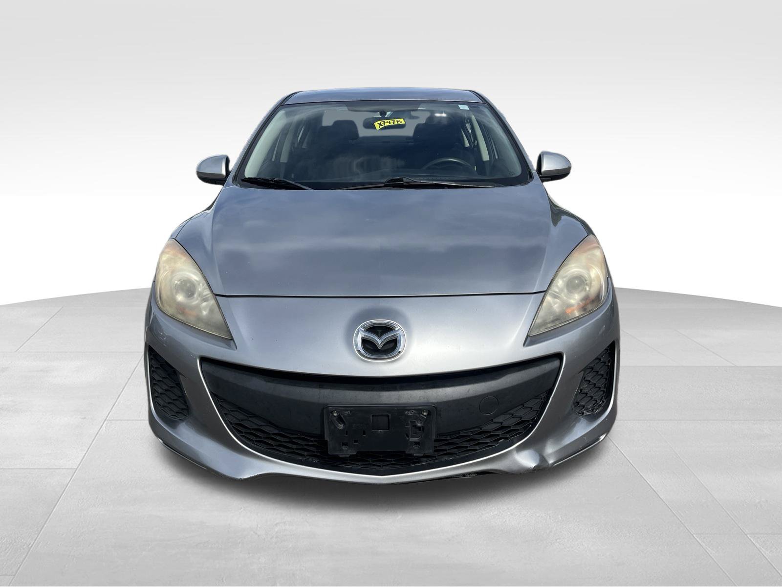 Used 2013 MAZDA MAZDA3 i SV FWD image 2