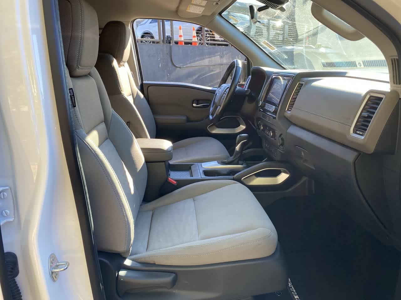 Used 2022 Nissan Frontier SV AWD/4WD image 17