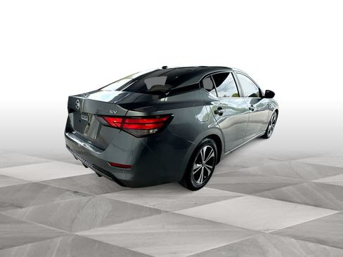 Used 2022 Nissan Sentra SV FWD image 8