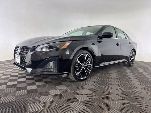 Used 2026 Nissan Altima 2.5 SR FWD image 8