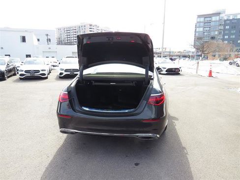 Certified 2022 Mercedes-Benz S 500 4MATIC image 31