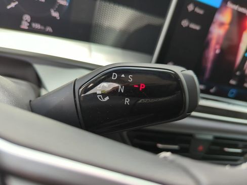 New 2026 Volkswagen Tiguan SE AWD/4WD image 34
