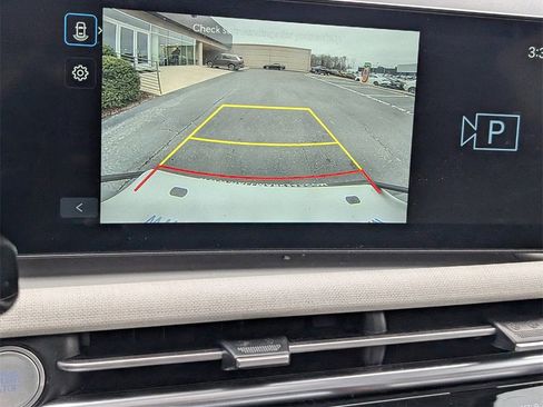 Certified 2025 Hyundai Tucson SEL image 17