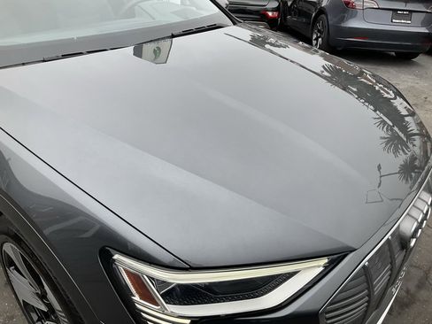 Used 2019 Audi e-tron Prestige w/ Prestige Package image 70