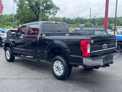 Used 2019 Ford F250 XL w/ STX Appearance Package AWD/4WD image 5
