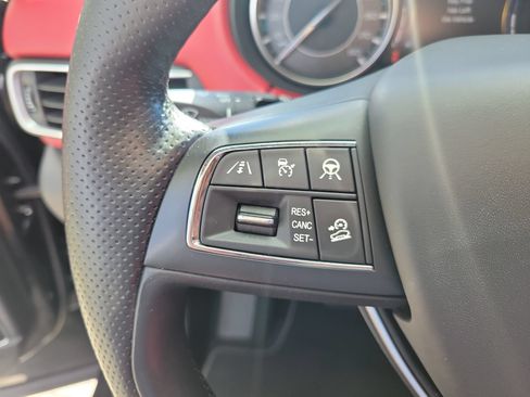 Used 2022 Maserati Levante GT AWD/4WD image 32