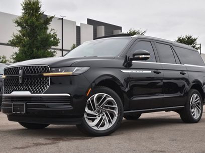 New 2026 Lincoln Navigator L Reserve