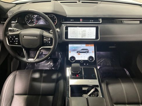 Used 2023 Land Rover Range Rover Velar HST image 4