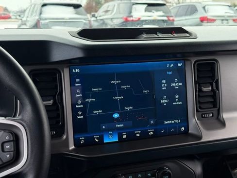 Used 2021 Ford Bronco Outer Banks image 5