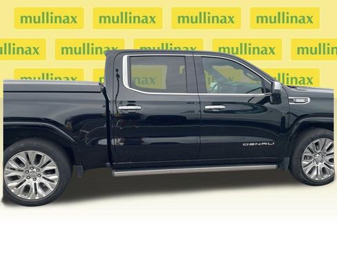 Used 2020 GMC Sierra 1500 Denali w/ Denali Ultimate Package AWD/4WD image 12