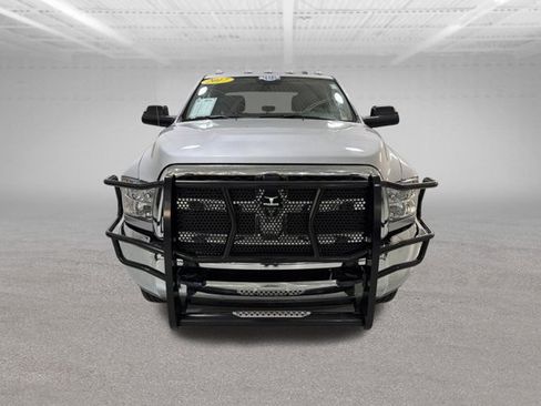 Used 2017 RAM 2500 Tradesman w/ Chrome Appearance Group AWD/4WD image 2