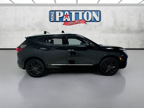 Used 2021 Chevrolet Blazer Premier w/ Driver Confidence II Package FWD image 8