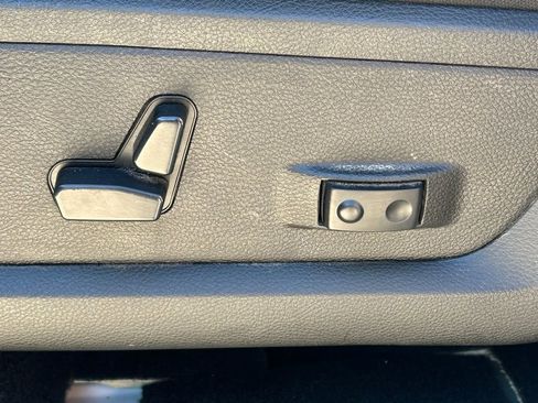 Used 2024 RAM 2500 Big Horn image 24