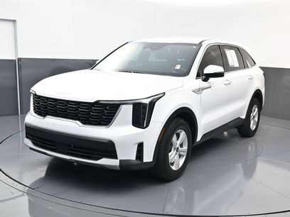 Used 2025 Kia Sorento LX