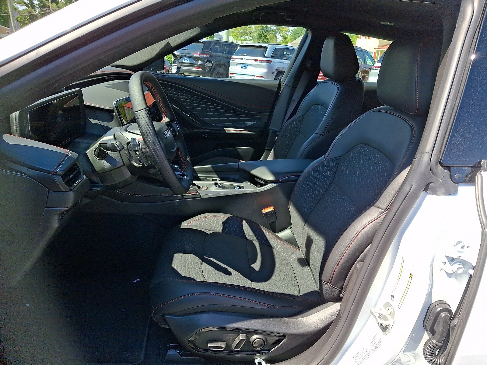 New 2026 Dodge Charger R/T w/ Driver Convenience Group AWD/4WD image 13