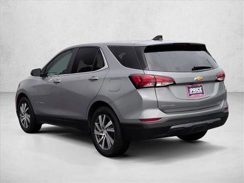 Used 2024 Chevrolet Equinox LT FWD image 8