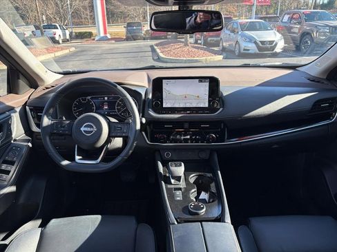 Certified 2023 Nissan Rogue SL w/ SL Premium Package image 8