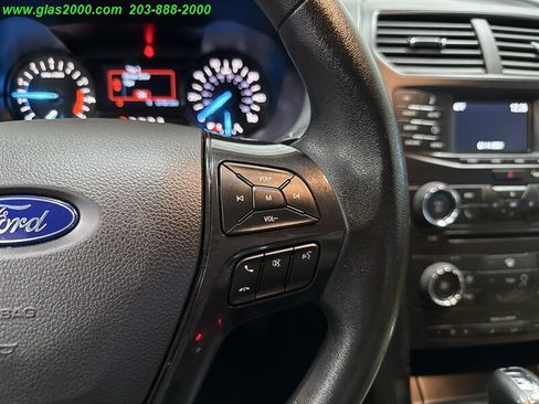 Used 2017 Ford Explorer 4WD w/ Class II Trailer Tow Package image 23