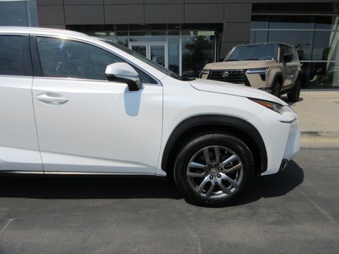 Used 2015 Lexus NX 200t AWD w/ Premium Package image 12