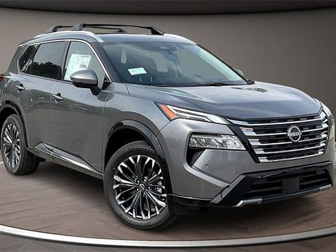 New 2026 Nissan Rogue Platinum w/ Platinum Premium Package image 2