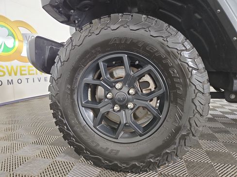 Used 2024 Jeep Wrangler Unlimited Sport AWD/4WD image 34