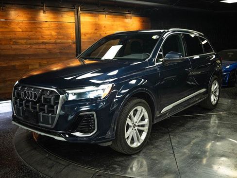 Used 2025 Audi Q7 3.0T Premium Plus AWD/4WD image 2