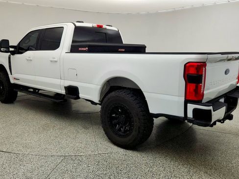 Used 2024 Ford F350 Lariat w/ Lariat Ultimate Package AWD/4WD image 5