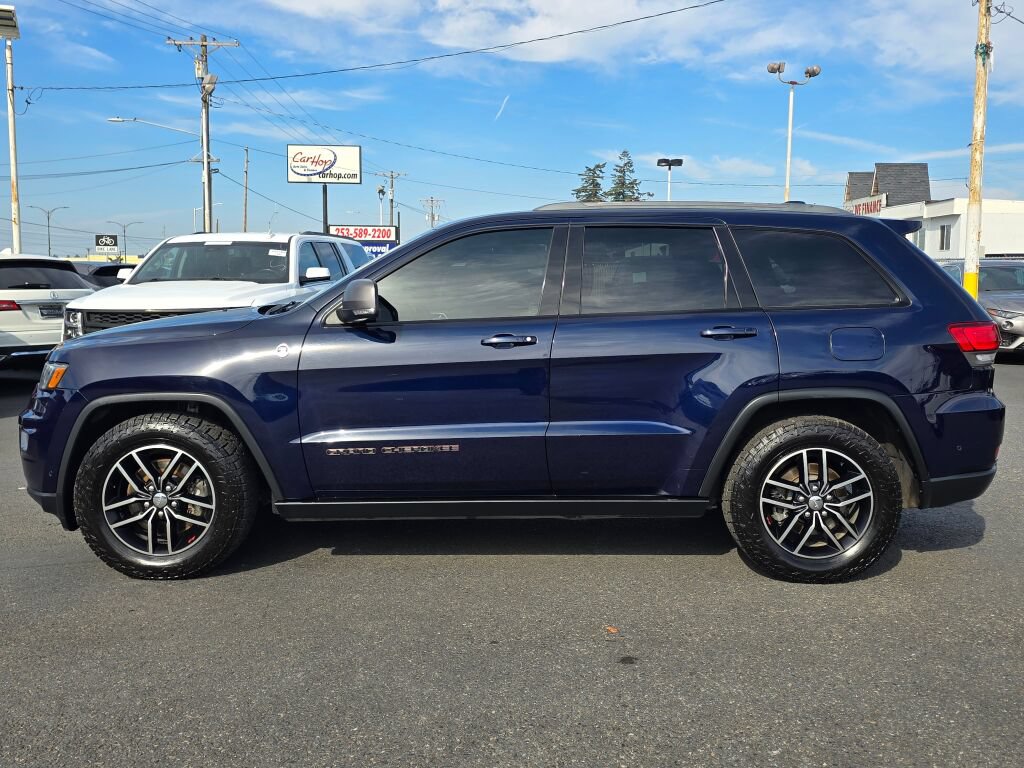 Used 2018 Jeep Grand Cherokee Trailhawk w/ Trailhawk Luxury Group AWD/4WD image 9