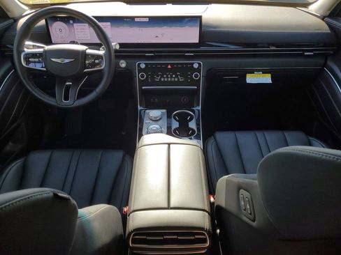 Used 2025 Genesis GV80 2.5T image 21