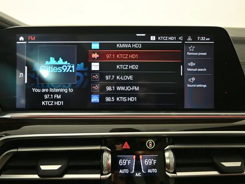 Used 2020 BMW X5 xDrive40i w/ M Sport Package AWD/4WD image 27