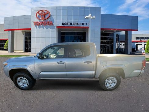 Used 2023 Toyota Tacoma SR w/ SR Convenience Package image 7