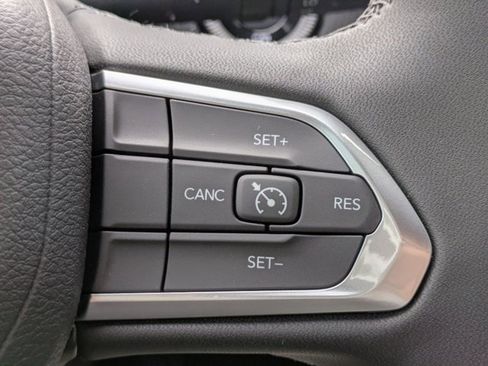 New 2026 Jeep Compass Latitude image 23