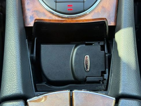 Used 2004 Mercedes-Benz E 500 4MATIC Sedan image 33