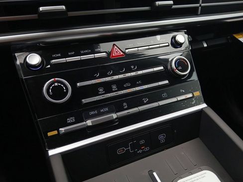New 2026 Hyundai Santa Fe SE FWD image 19