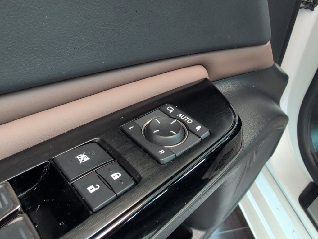 Used 2022 Lexus ES 350 w/ Premium Package FWD image 20