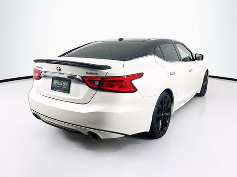 Used 2017 Nissan Maxima Platinum FWD image 9